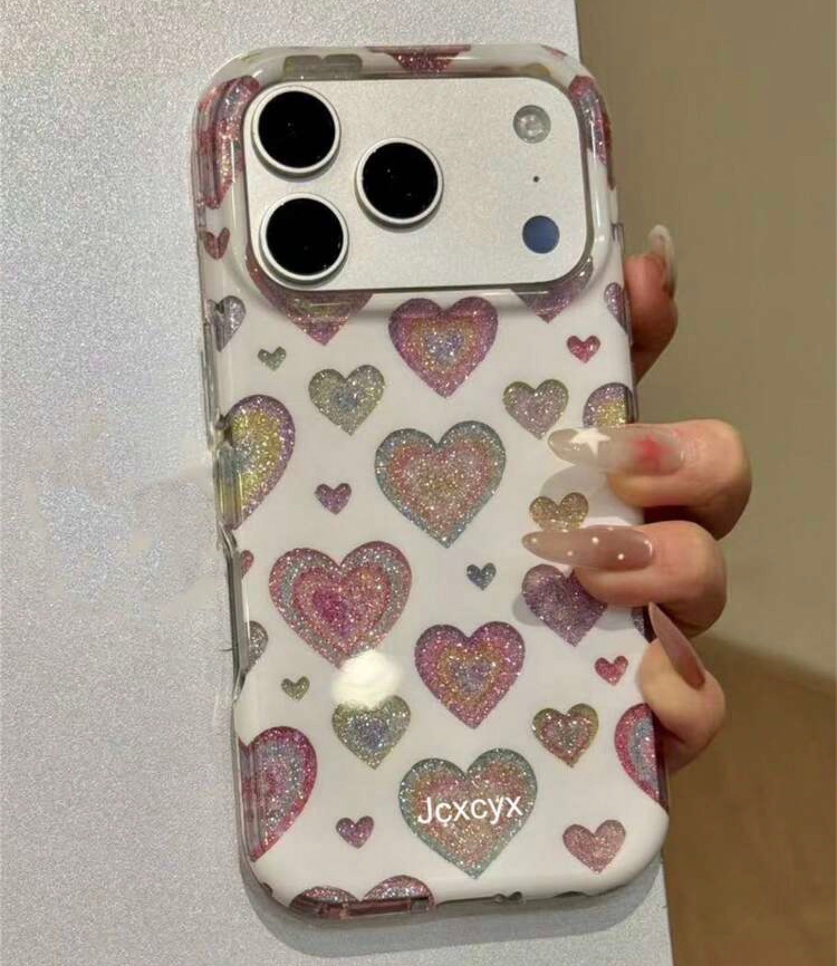 iPhone 17 - Glitter Heart Case