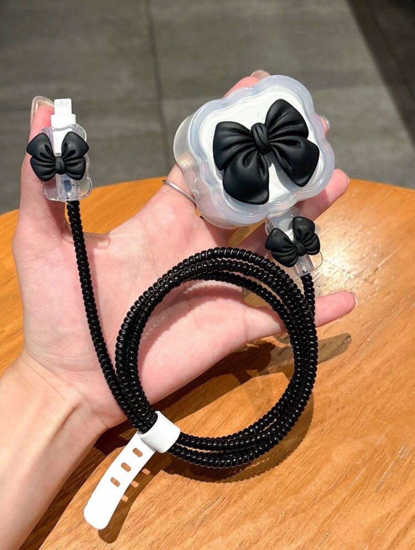 iOS 3Pin 20W - Bowknot Cable Protector