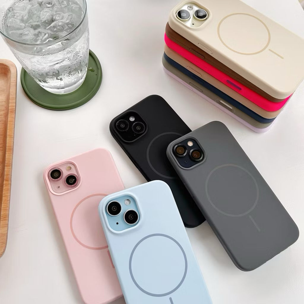 Liquid Silicone Case (MagSafe)