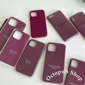 iPhone 17 - Silicone Case (Burgundy)
