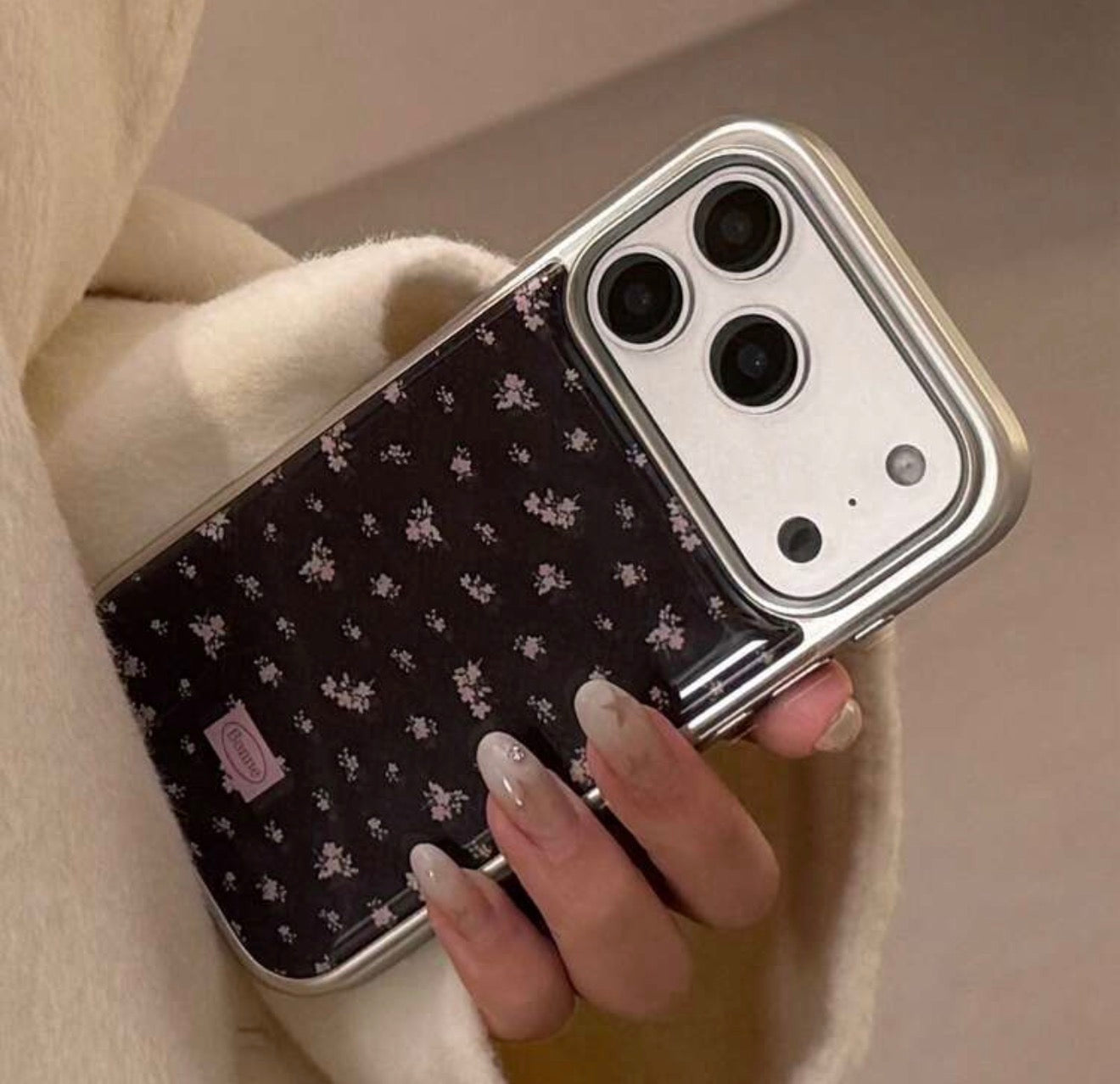 iPhone 13/14 - Black Floral Silver Frame Case