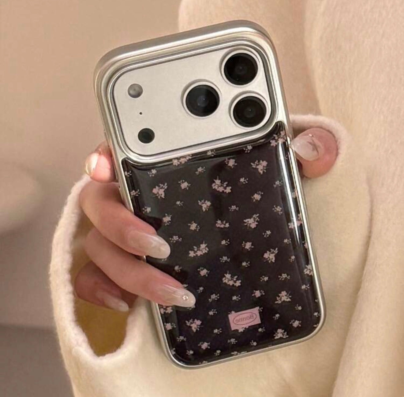 iPhone 13/14 - Black Floral Silver Frame Case