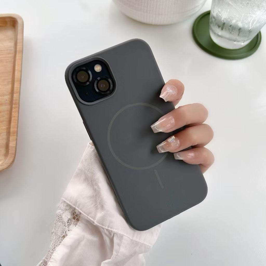 Liquid Silicone Case (MagSafe)