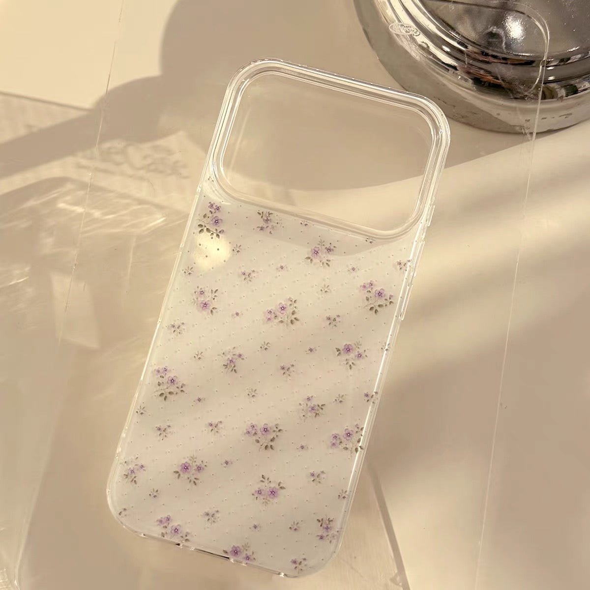 iPhone 16Plus - Floral Case
