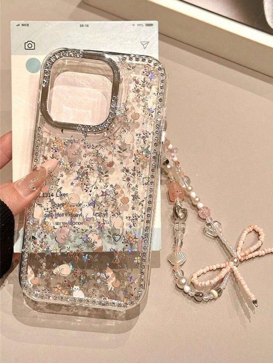 iPhone 16Plus - Cat Case with Lanyard