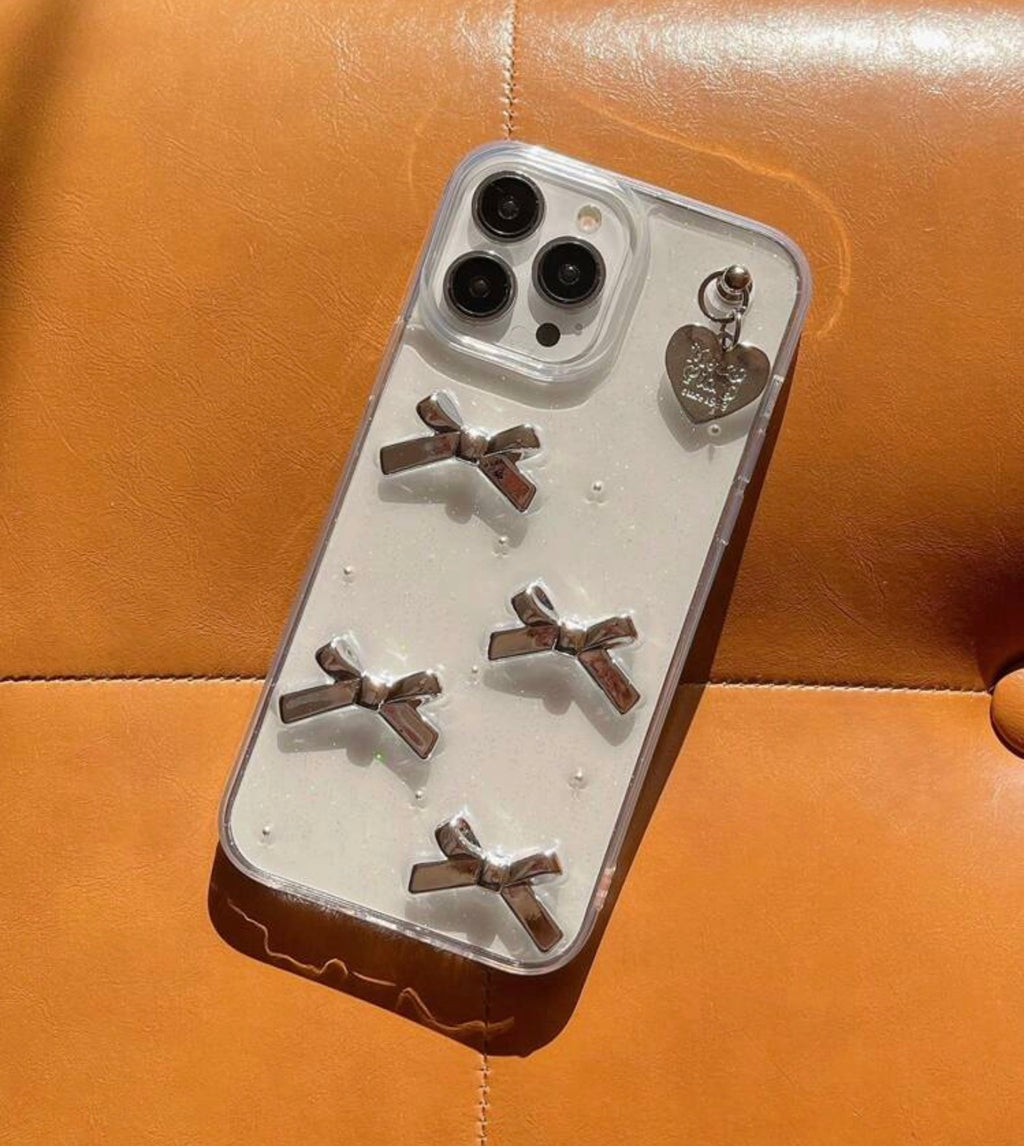 iPhone 16Pro - 3D Bowknot Heart Hanging Resin Case