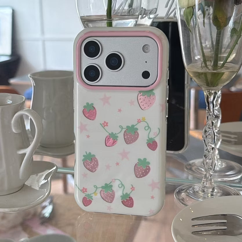 iPhone 17Promax - Strawberry Reflect Case (White)