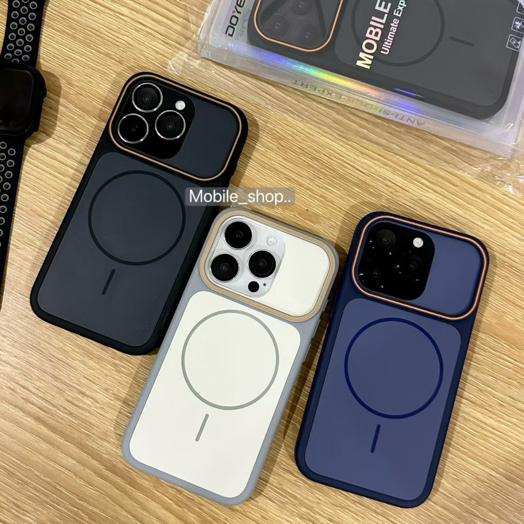 iPhone 15 - Matte Black Case (MagSafe)