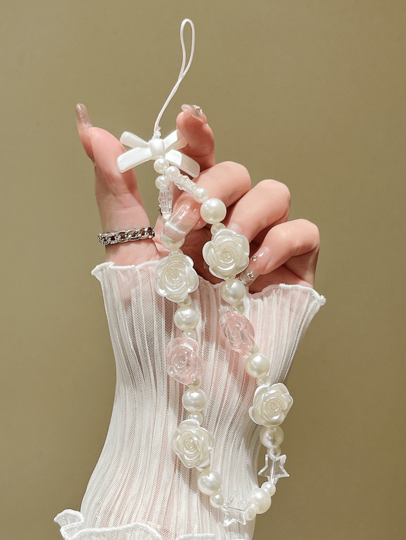 Lanyard S-6, Floral Charm